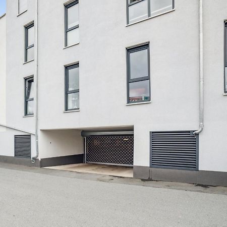 Sali Homes Elegant And Stylish Retreat In Heart Of Bayreuth, Close To River Exterior foto